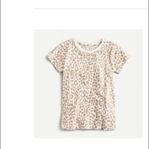 NWT	
GIRLS' ALLOVER LEOPARD T-SHIRT